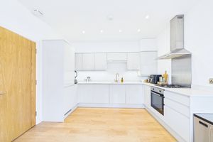 Kitchen - click for photo gallery